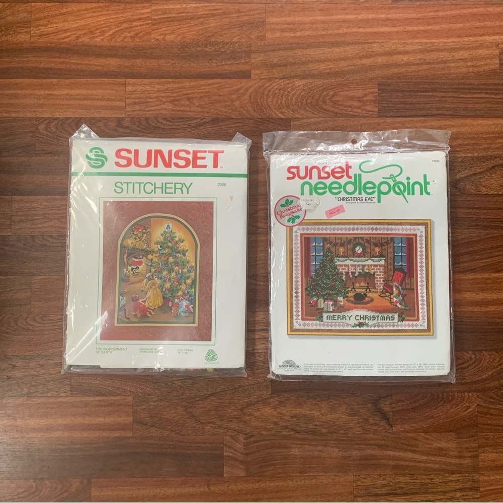 Set of 2 New Sunset Needlepoints Christmas Eve #6080 Wonderment of Santa #2086